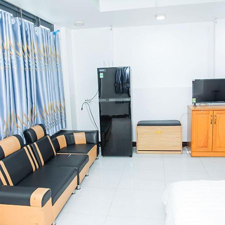 Gia Bao Hotel Quan 7 Ho Chi Minh City Bagian luar foto