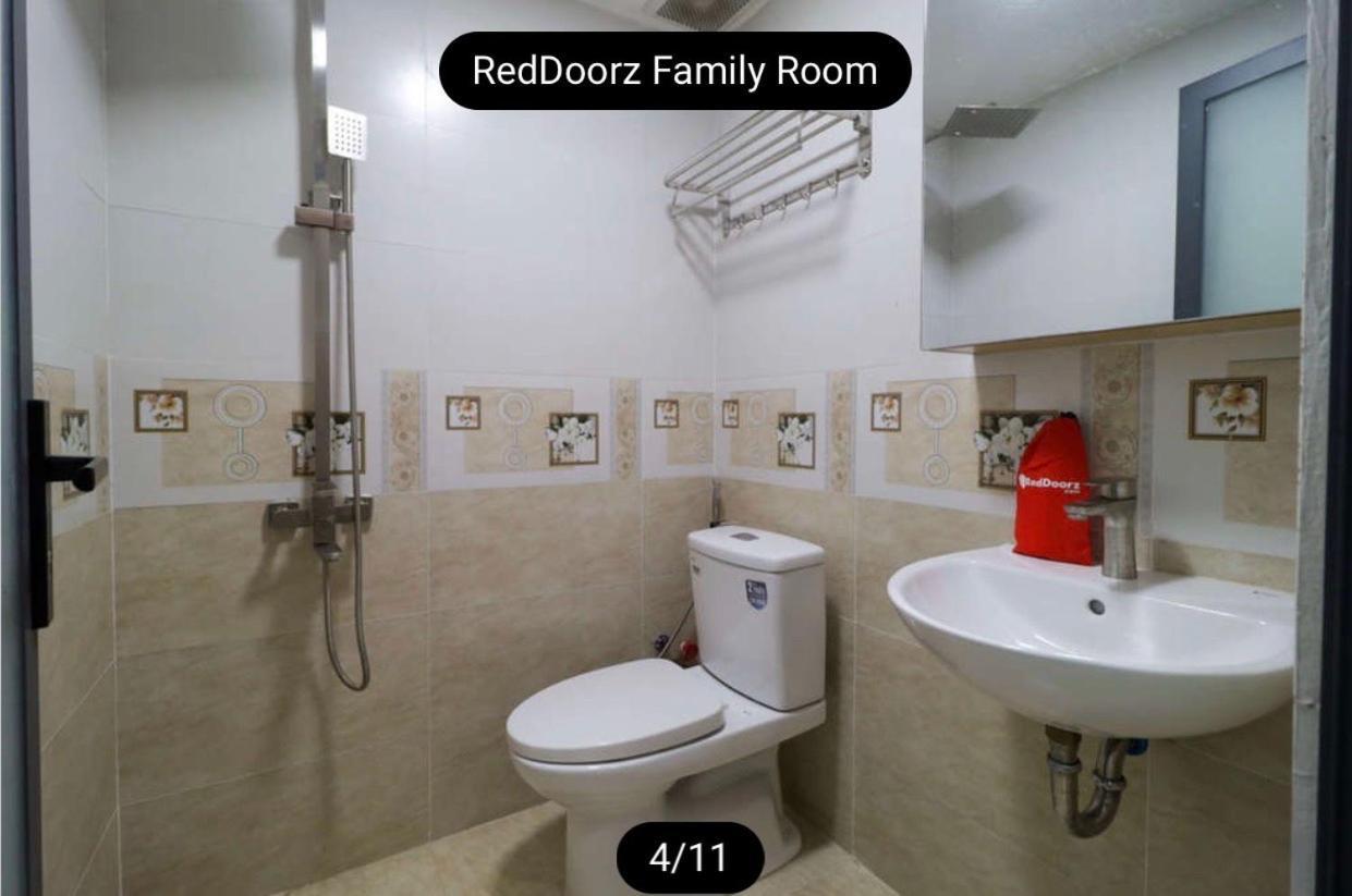 Gia Bao Hotel Quan 7 Ho Chi Minh City Bagian luar foto