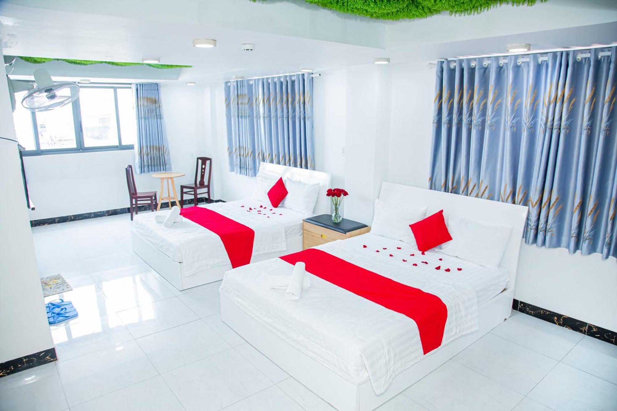 Gia Bao Hotel Quan 7 Ho Chi Minh City Bagian luar foto