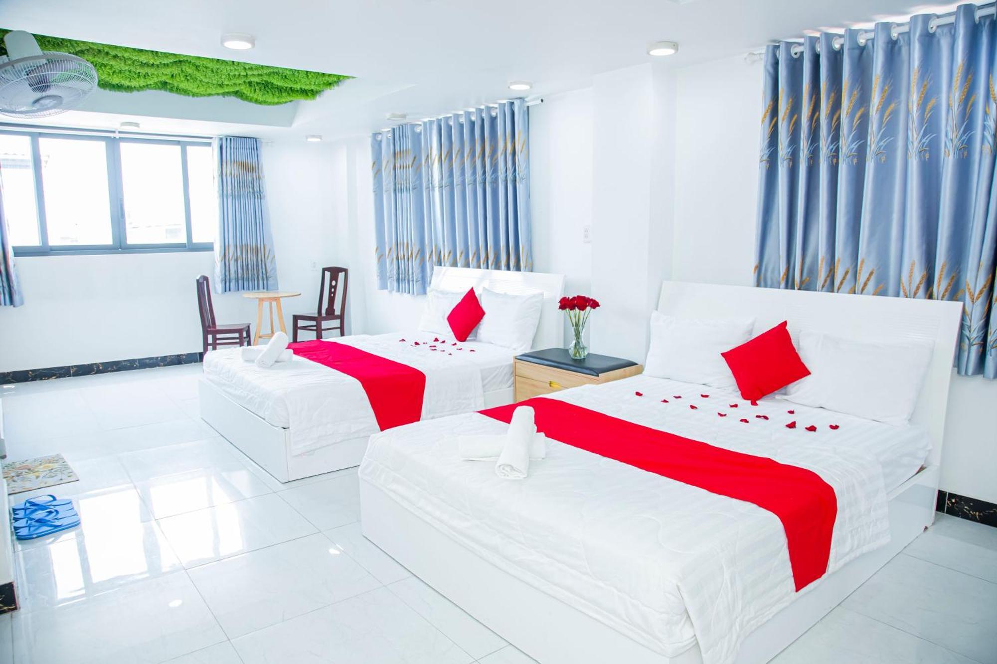 Gia Bao Hotel Quan 7 Ho Chi Minh City Bagian luar foto