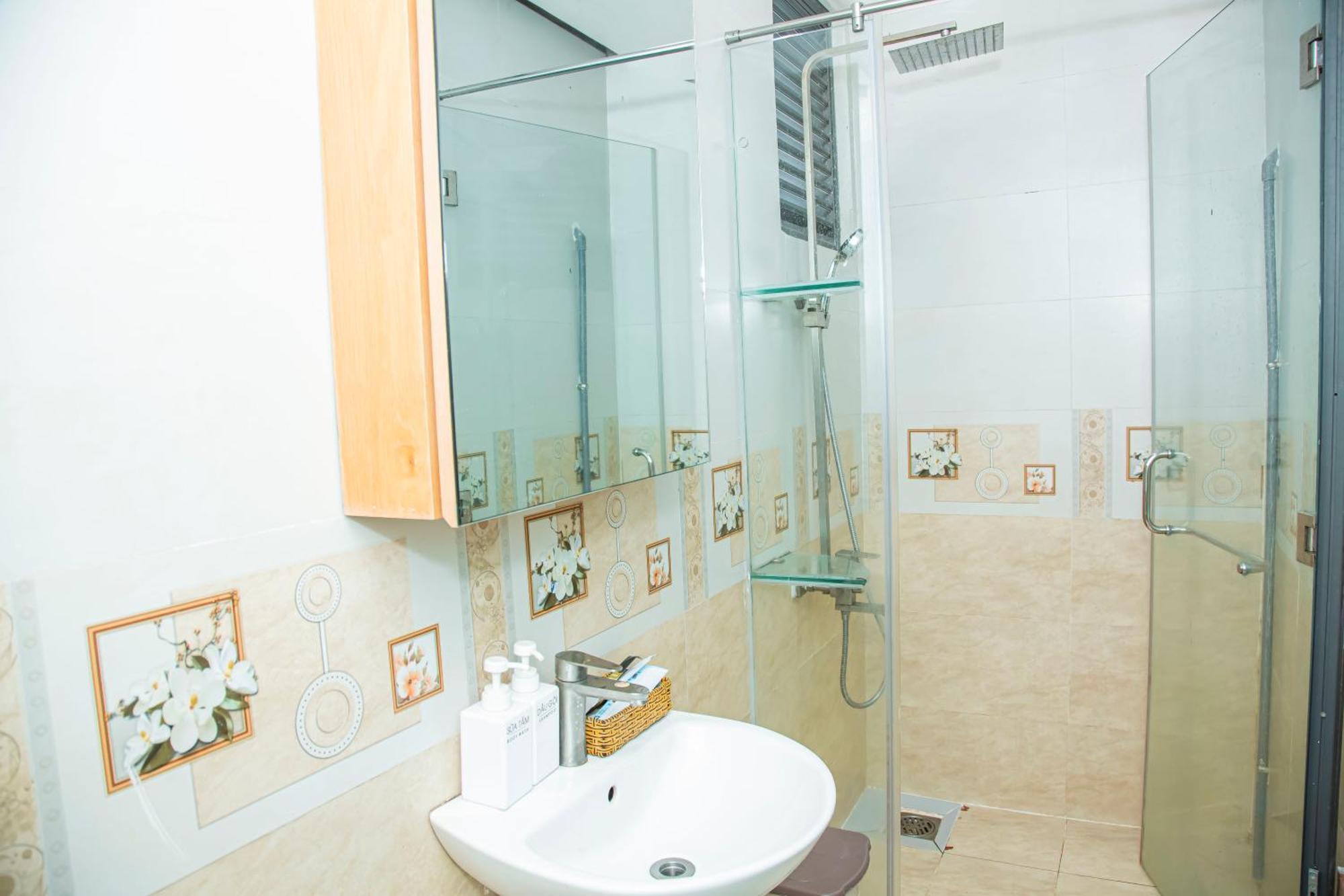 Gia Bao Hotel Quan 7 Ho Chi Minh City Bagian luar foto